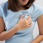 درد نوک سینه نشانه چیست؟