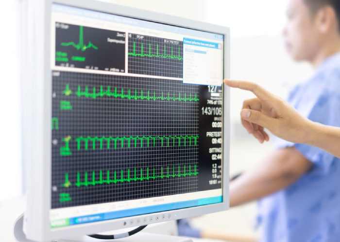 پیشگیری از سکته قلبی با معاینه